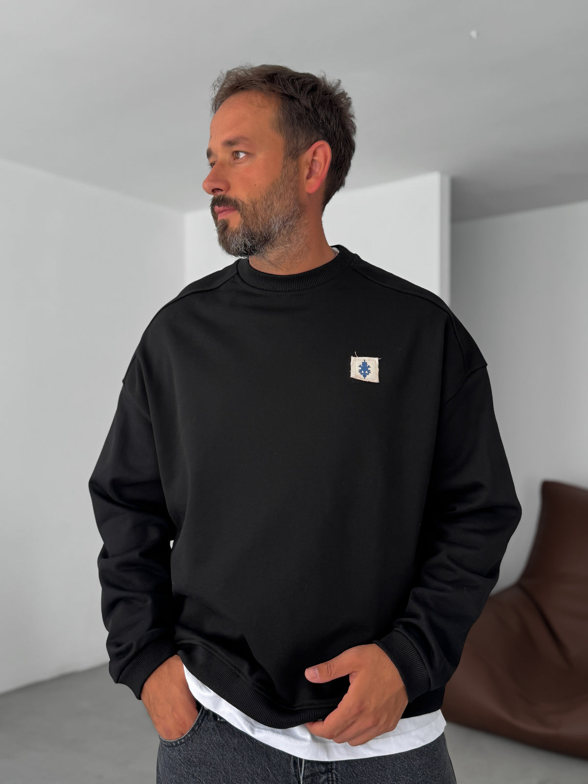 Black Oversized Crewneck Sweatshirt